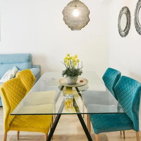Stylish And Bright Malaga